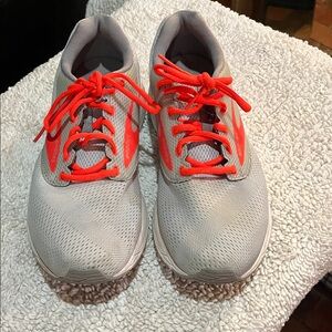 Brooks DNA Run Happy size 11 shoes women